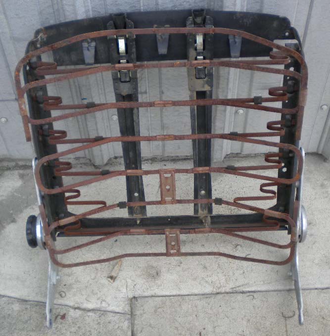 W111/W112 Front Backrest Spring Assembly