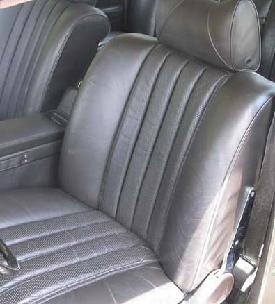 Mercedes W100 Front Seats