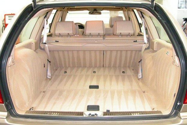 Mercedes W124 Wagon Rear Carpet Set