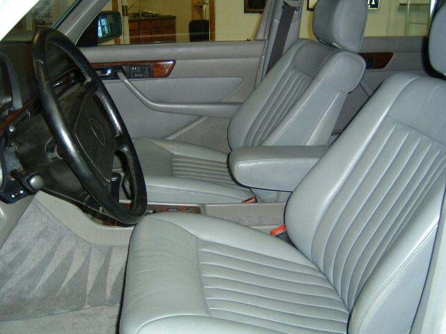 Mercedes W126 Sedan Early Front Seat